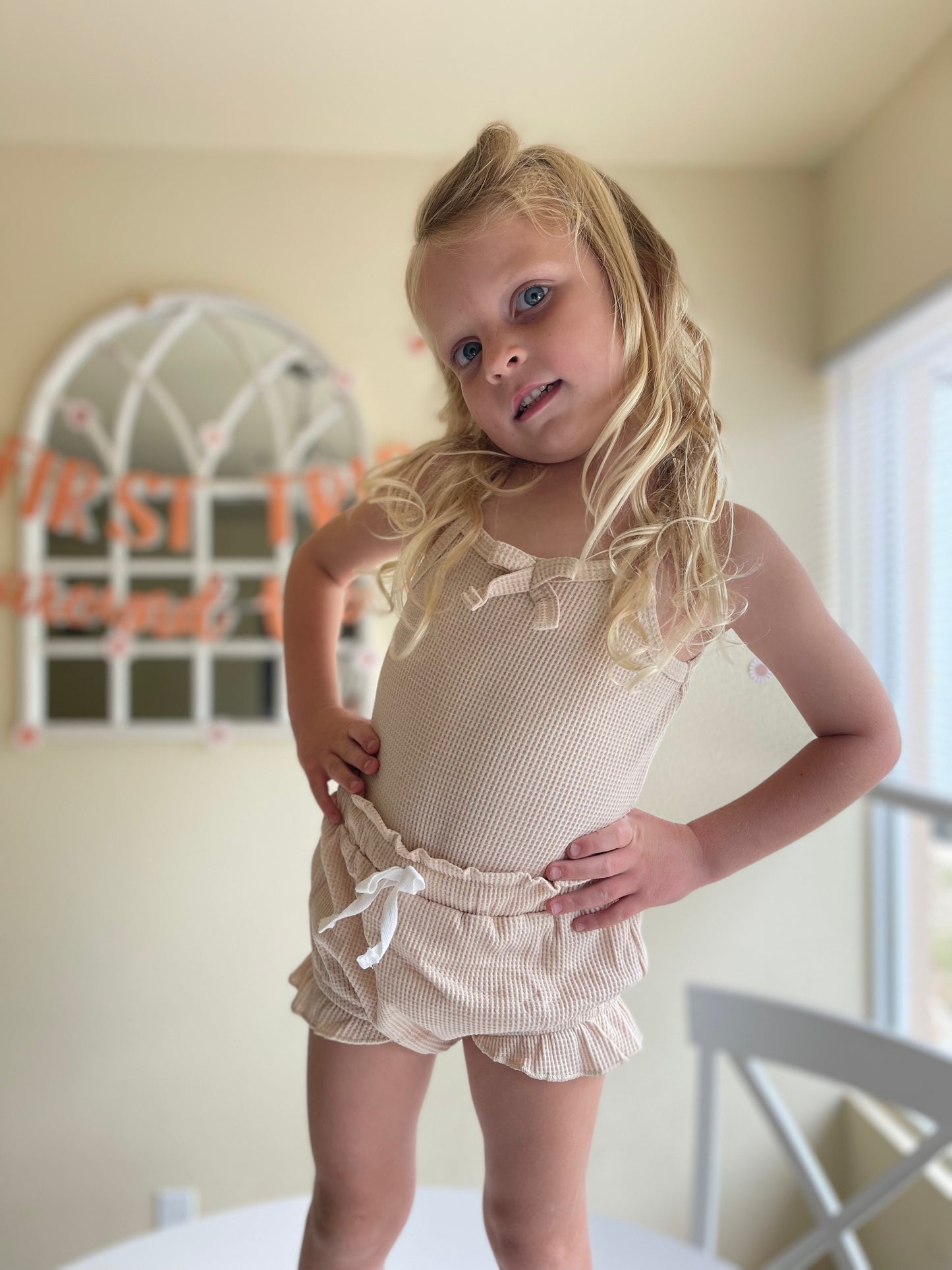 Lucille Set