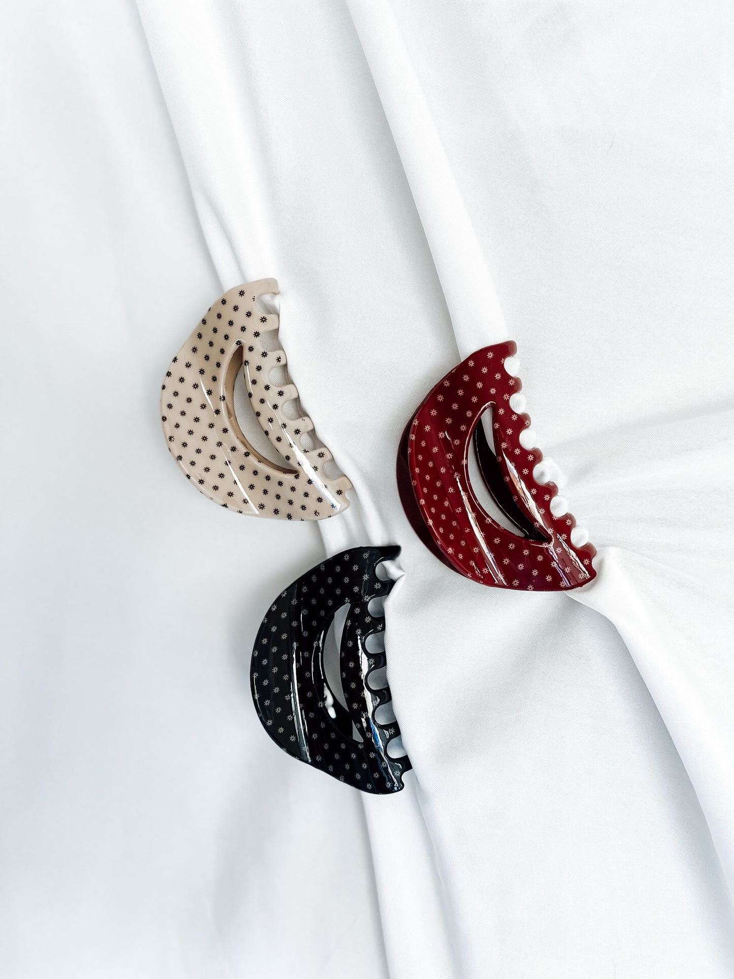 70’s Star Claw Clips - 3 Colors