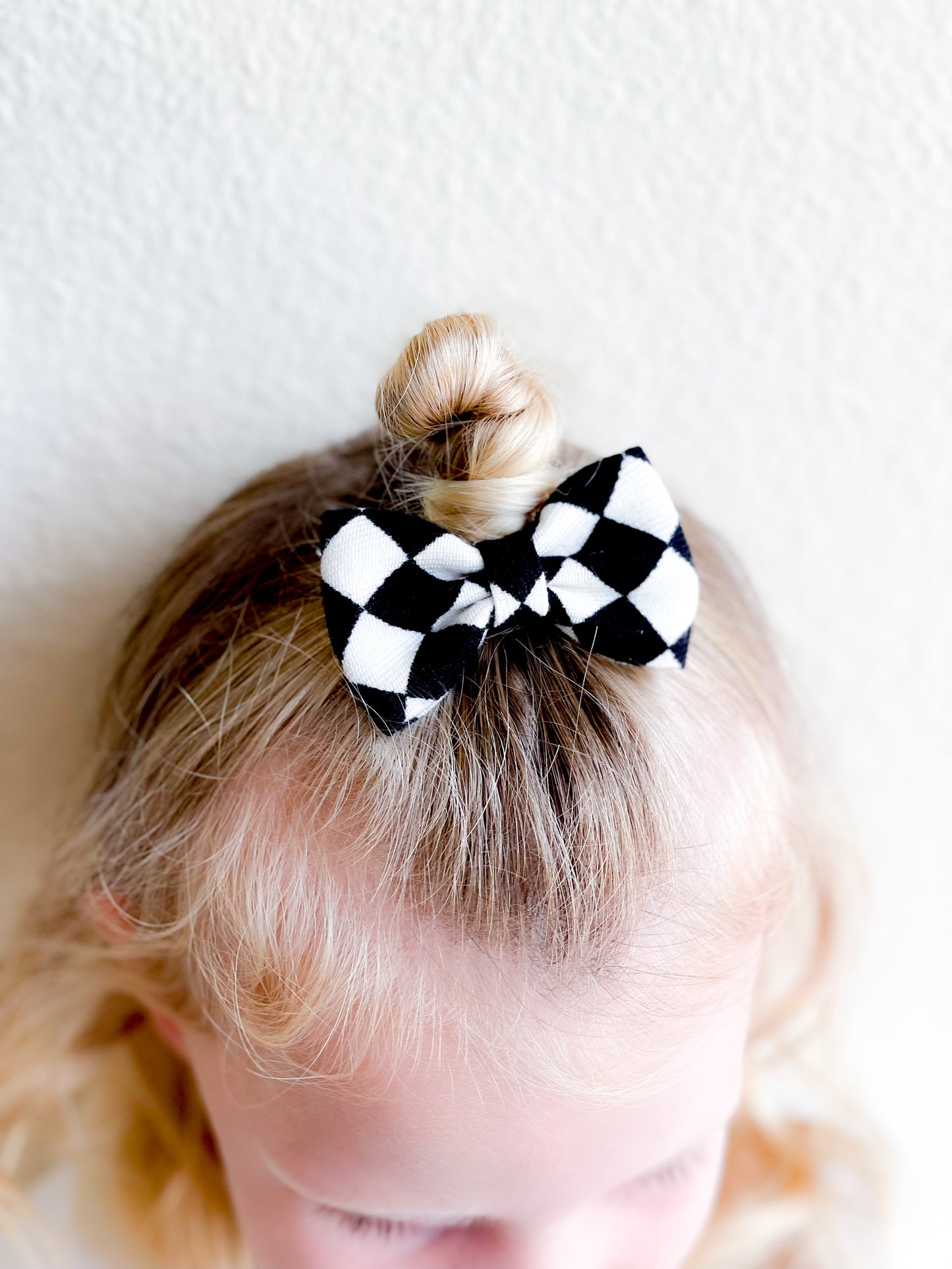 Checkered Piggy Bow Sets