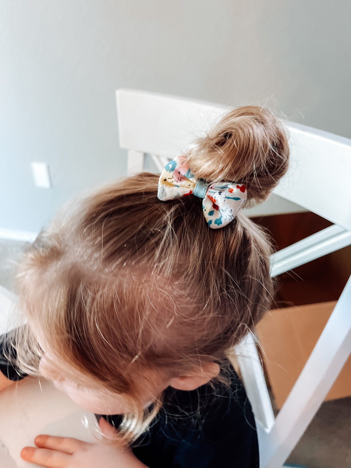 Peachy Festive Bows