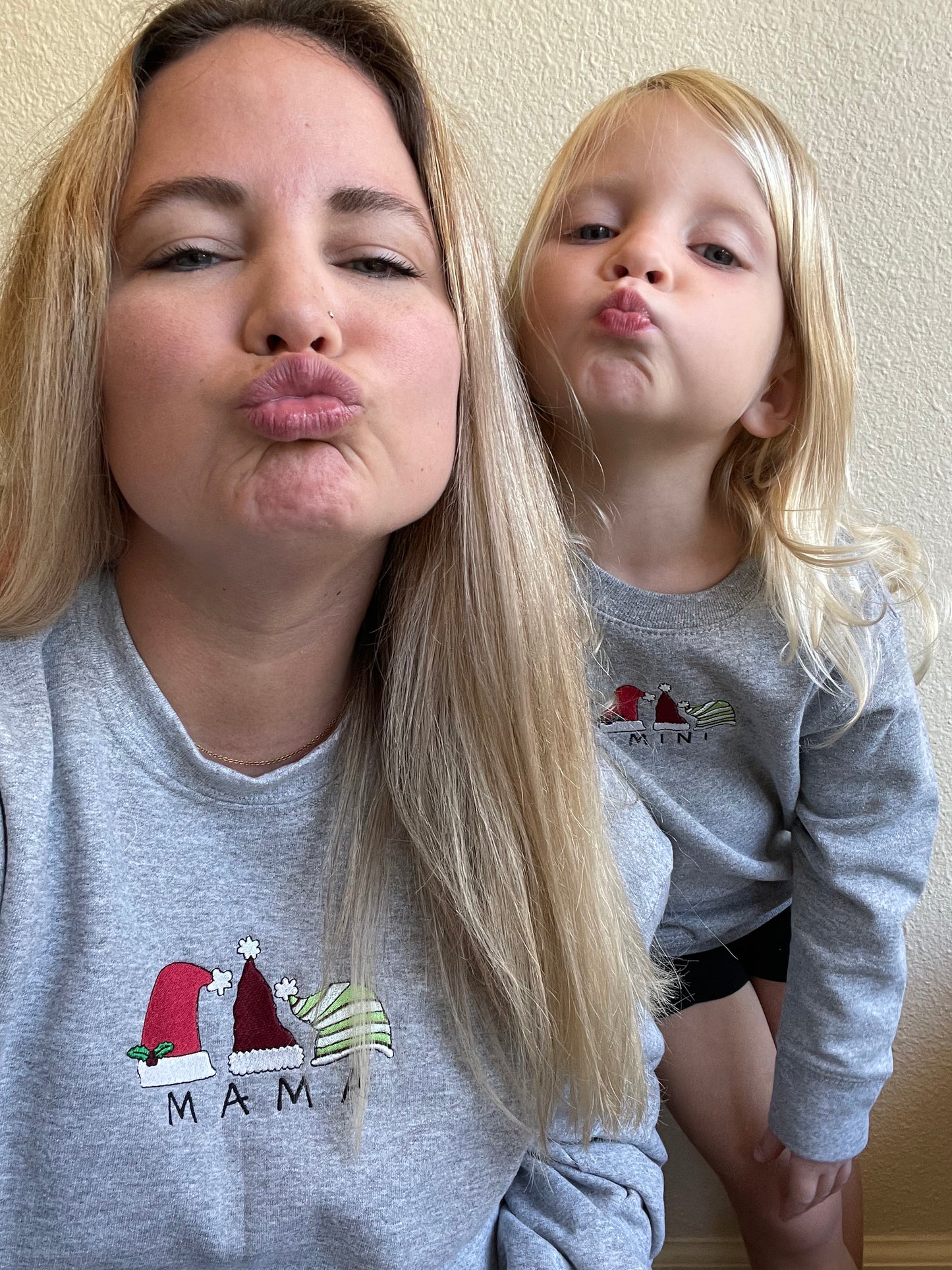 Holiday Hats Sweater Graphic (MAMA & MINI) - MAMA