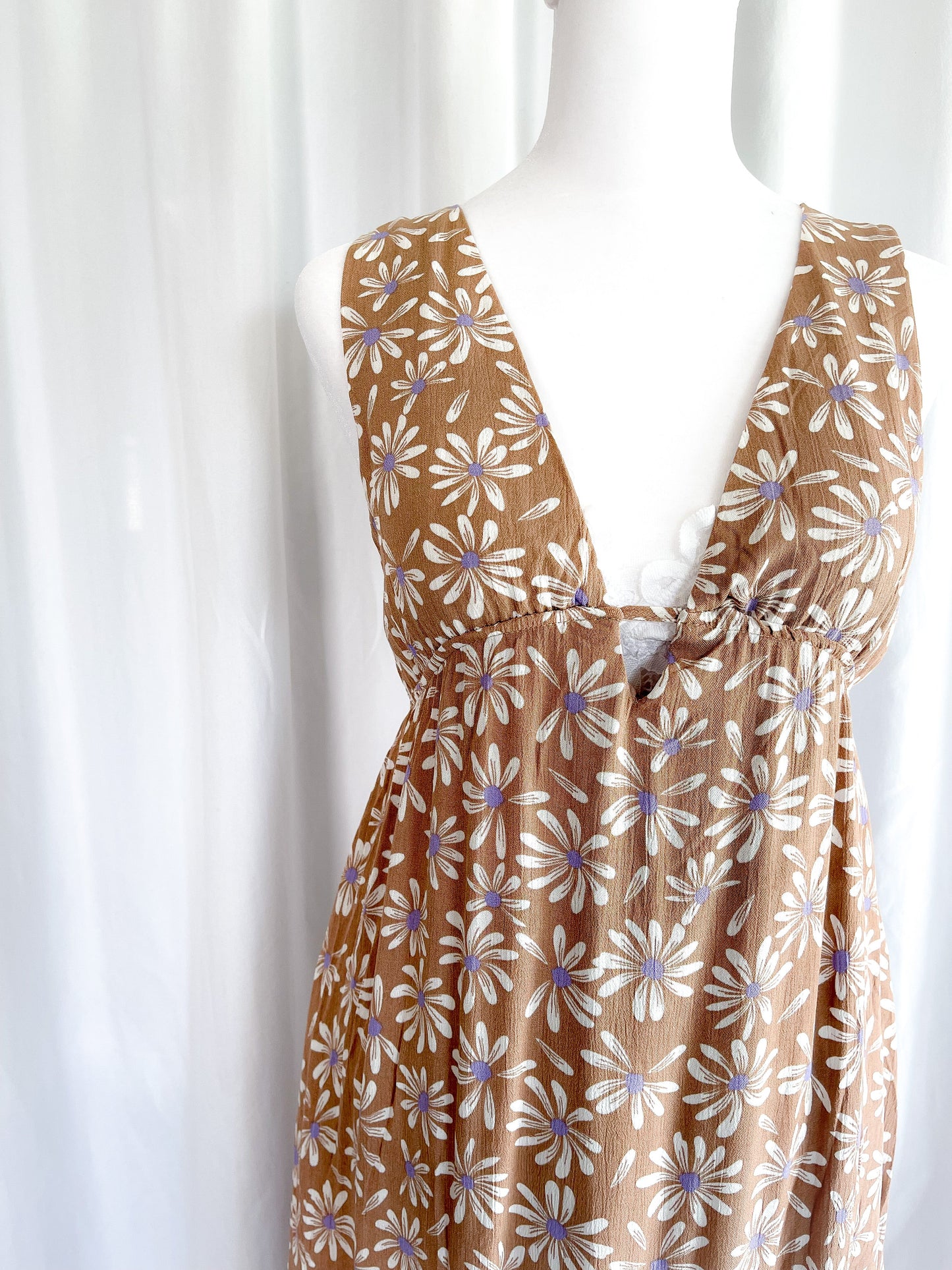Pick Me Daisy Dress