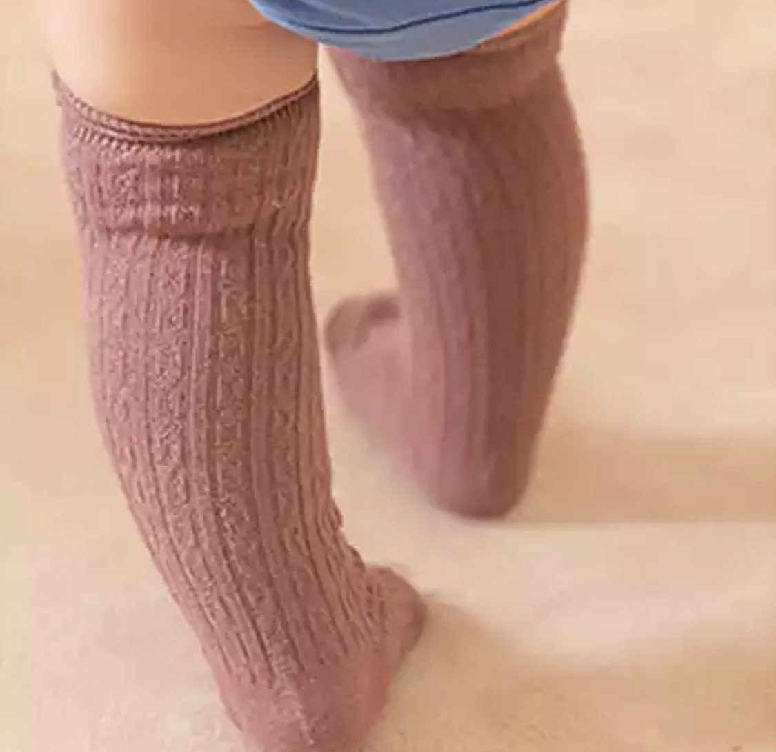 Knitted Knee High Socks - 5 Colors - RESTOCK