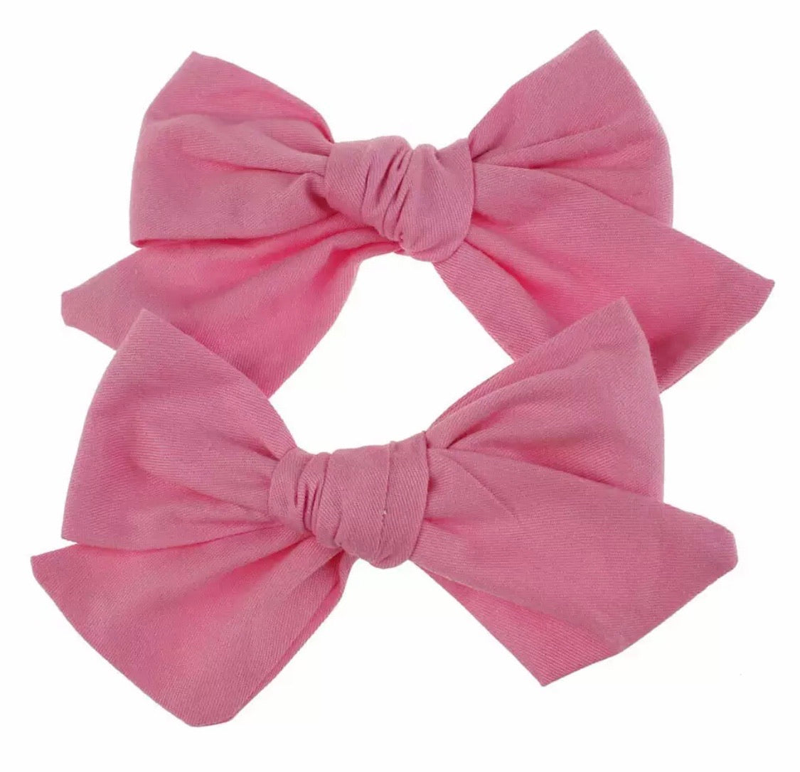 Spring Piggy Bows