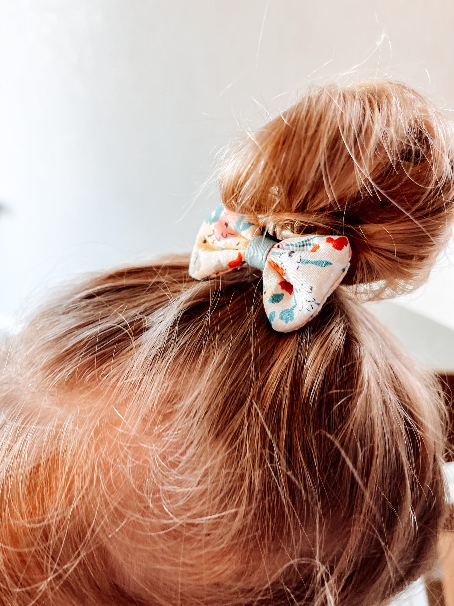 Peachy Festive Bows