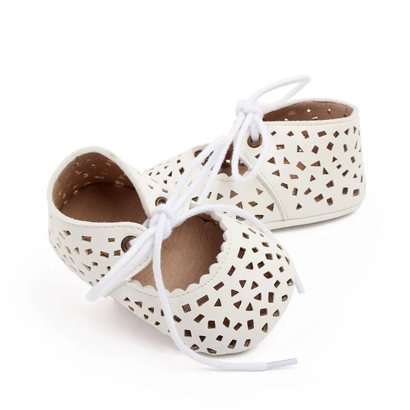 Eyelet Shoe - White