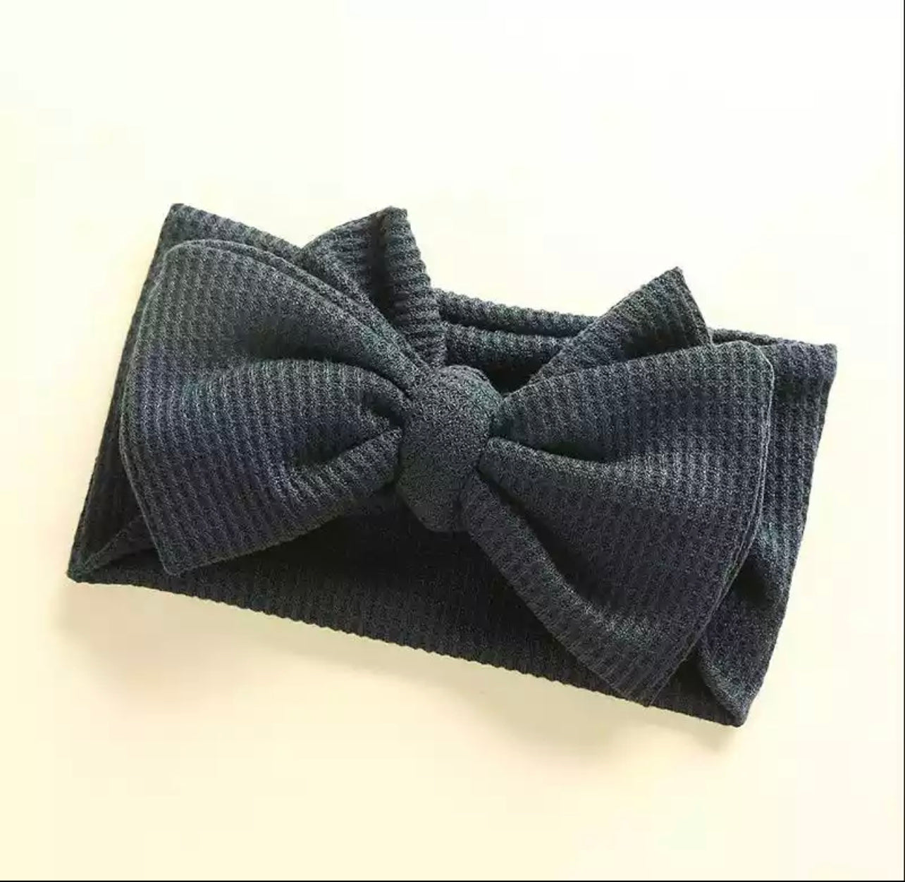 Knitted Bows - 4 Colors