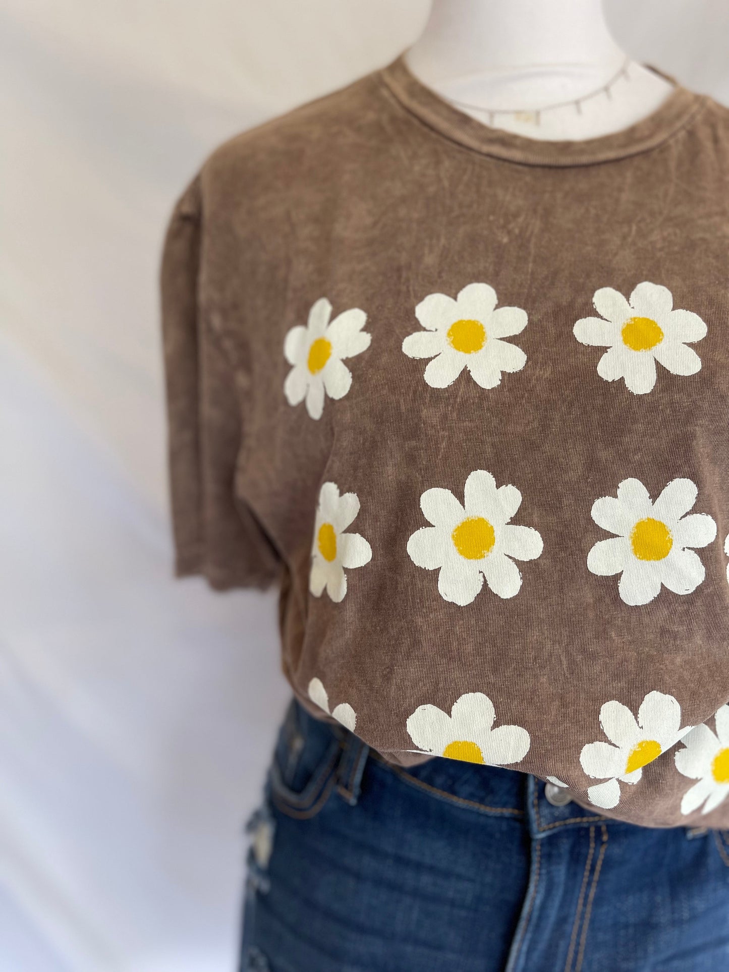 Daisy Graphic