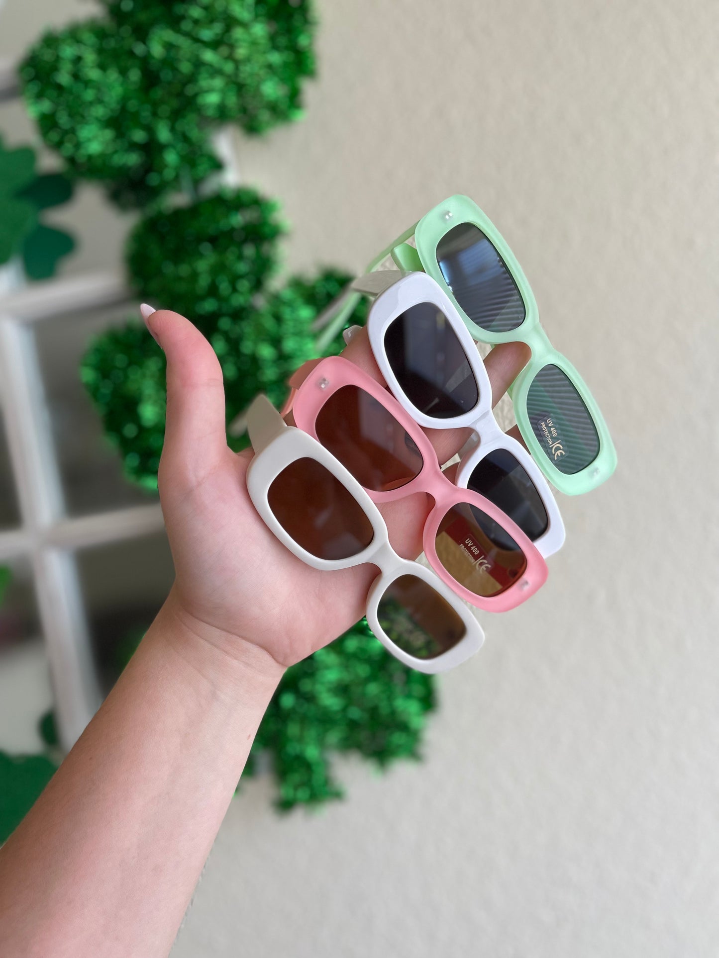 Lovely Sunnies - 4 Colors